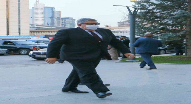 Ukrayna ve Rusya büyükelçileri AK Partinin iftarına katıldı