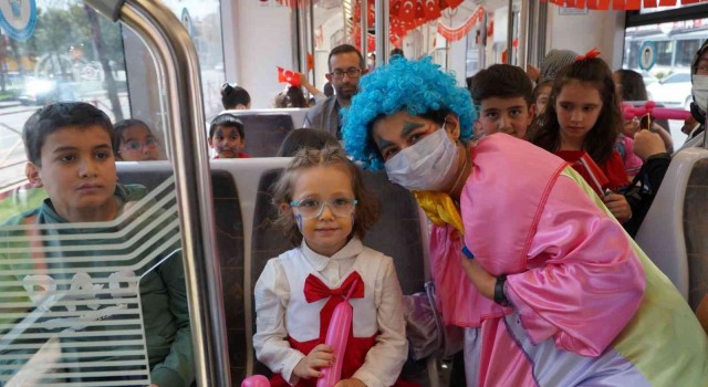 Ulaşım A.Ş.den 23 Nisana özel çocuk treni