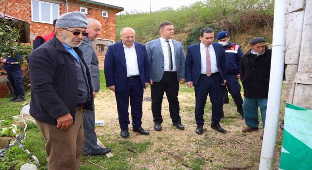 Ünyede heyelan nedeniyle 13 ev boşaltıldı