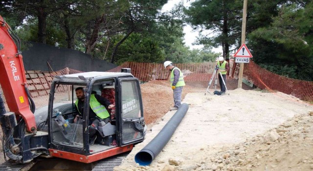 Urla Çeşmealtında taşkın sorununun önüne geçecek proje başladı