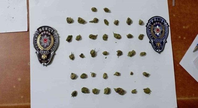 Uzunköprüde şüpheli araçtan uyuşturucu çıktı