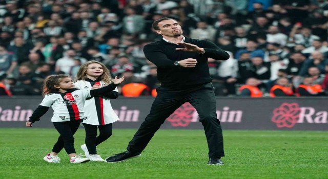 Valerien Ismaele taraftarlardan sevgi seli