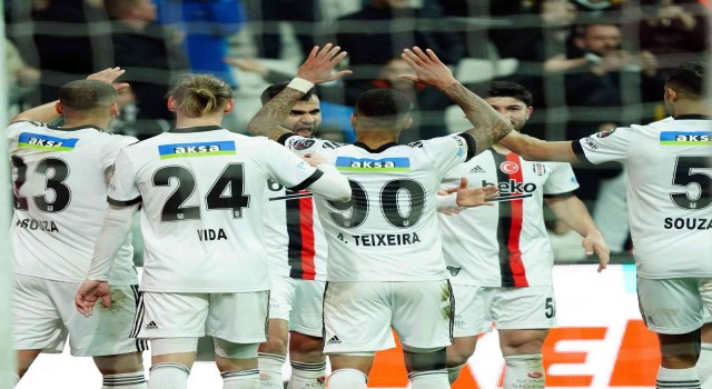 Valerien Ismaelin ilk sınavı lidere karşı