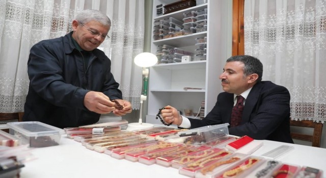 Vali Atay, Durmazın tespihlerini inceledi