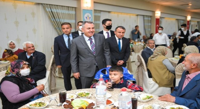 Vali Elban: Şehitlerimize ve gazilerimize daima minnet ve şükran duyacağız