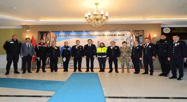 Vali Memiş, Emniyet personelini kabul etti