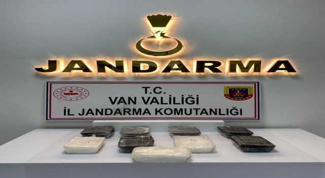 Vanda 10 kilo 500 gram metamfetamin ele geçirildi