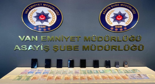 Vanda 22 şahıs tutuklandı
