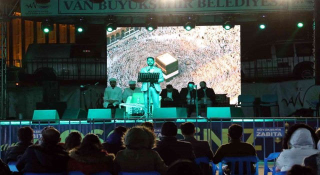Vanda Kuran ziyafeti ve kaside programı