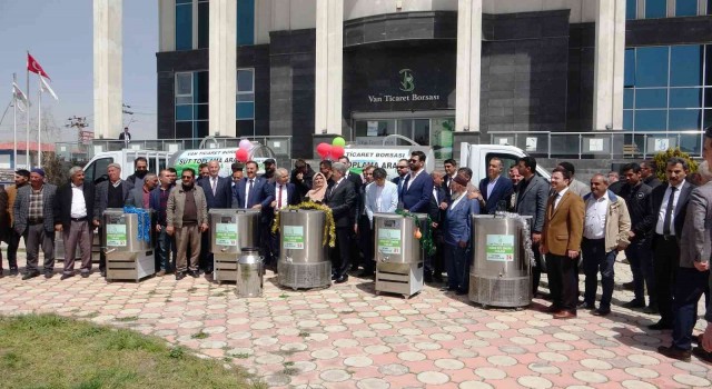 VANTBde süt tankı teslim töreni