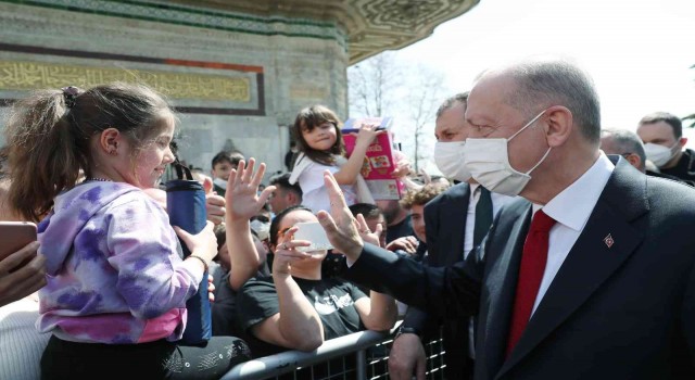 Vatandaşlardan Cumhurbaşkanı Erdoğana yoğun ilgi