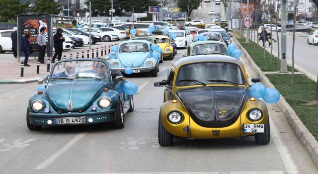 Vosvoslar otizm farkındalığı için yollarda