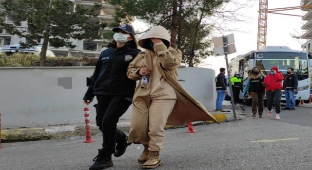 Yabancı uyruklu kadınlarla fuhuş yaparken yakalandılar