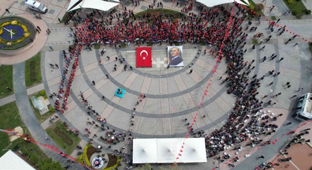 Yalovada 23 Nisan coşkusu