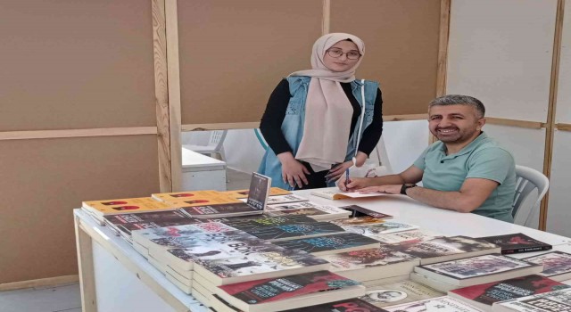 Yazar Yazgan ve Baran okurlarıyla buluştu