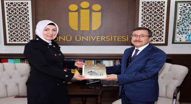 Yeni müdür Özdemirden Rektör Kızılay ile istişare