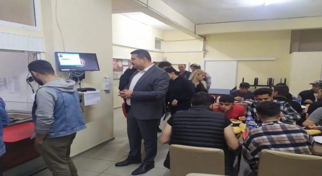 Yenipazarda öğrencilerin misafiri Kaymakam Kural oldu