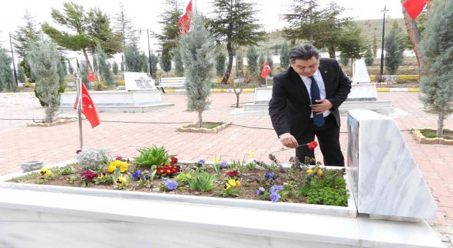 Yerköyde Polis Haftası dolayısıyla şehitlik ziyaret edildi