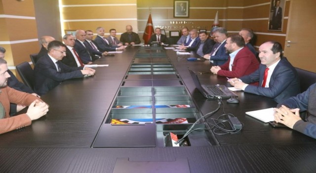 Yerli ayçiçeği tohumu Trakyada yeşerecek