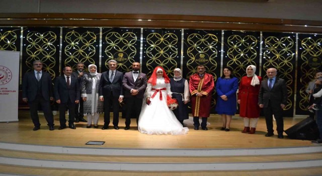 Yetiştirme yurdunda büyüyen gençler dünya evinde girdi