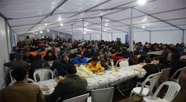 Yıldırım Belediyesinden sokak iftarı