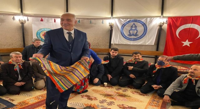 Yörük Türkmen Birliği, Türk Dünyası öğrencileriyle buluştu