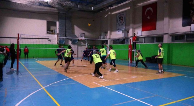 Yüksekovada voleybol turnuvası