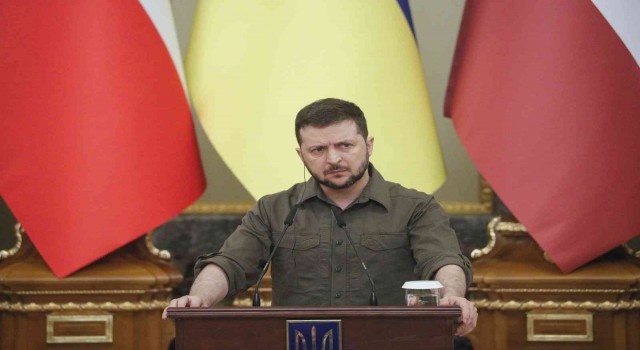 Zelenskiy: Rus petrolü için kanlı para ödeniyor