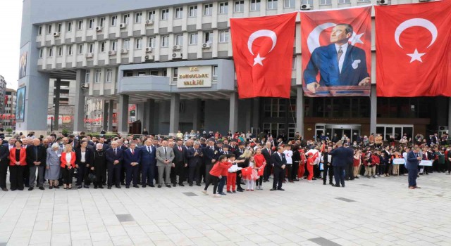 Zonguldakta 23 Nisan Ulusal Egemenlik ve Çocuk Bayramı coşkusu