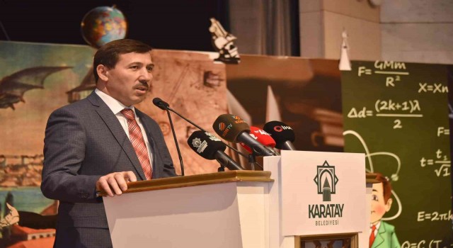 15 bin öğrenci ecdadını hem tiyatroyla hem de okuyarak tanıyacak
