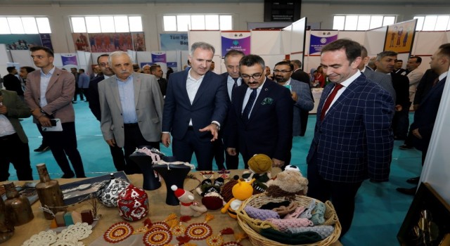 5. Üniversite ve Meslek Tanıtım Günleri başladı