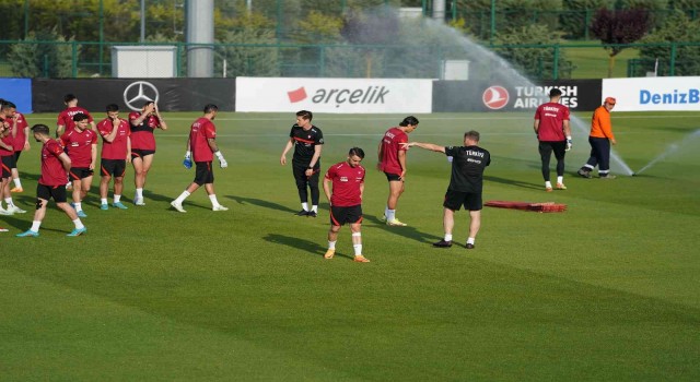A Milli Futbol Takımı, Faroe Adaları maçı hazırlıklarını sürdürdü