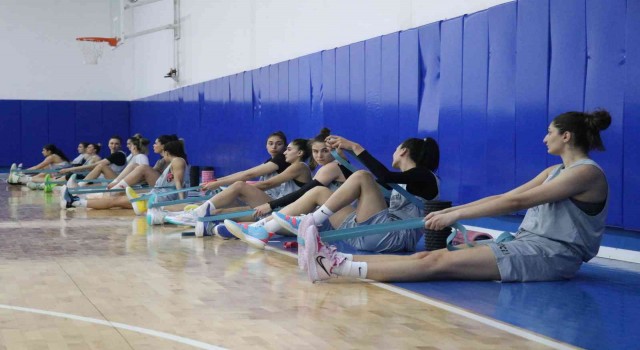A Milli Kadın Basketbol Takımı, Avrupa Şampiyonası için ter döküyor