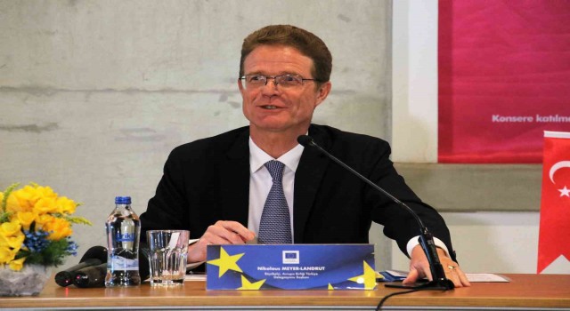 Meyer-Landrut: "Savaş sadece Ukrayna’ya değil özgürlüklere açılmıştır"