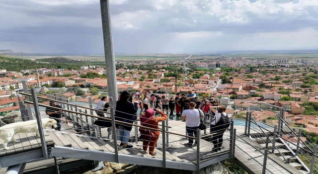 Açık Hava Heykel Müzesi ve Seyir Terasına yoğun ilgi