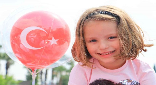 Adanada 19 Mayıs Atatürkü Anma, Gençlik ve Spor Bayramı coşkusu