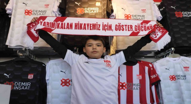 Afganistanlı Yiğido Sivasta yarı final maçı izleyecek