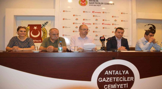 AGCden İHAya iki ödül