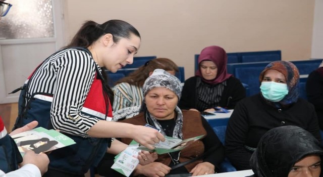 Ağlıda En İyi Narkotik Polisi; Anne semineri verildi