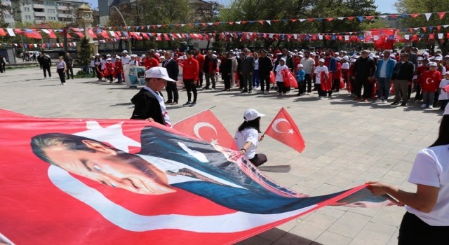 Ağrıda Gençlik Haftası kutlamaları başladı