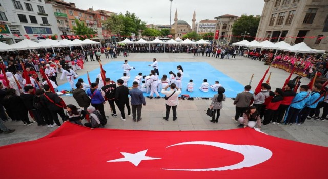 Aksarayda 19 Mayıs kutlamaları