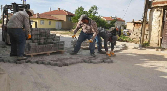 Akşehir Belediyesinden Adsız Mahallesine 5 milyon liralık yatırım