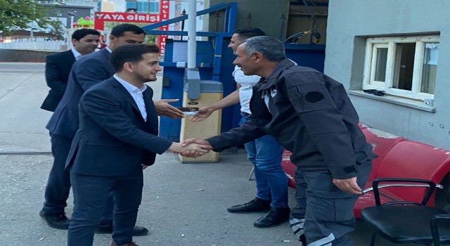 Aküzüm, sağlık emekçilerinin yanında olmaya devam ediyor