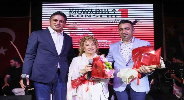 Aliağada Bedia Akartürk rüzgarı