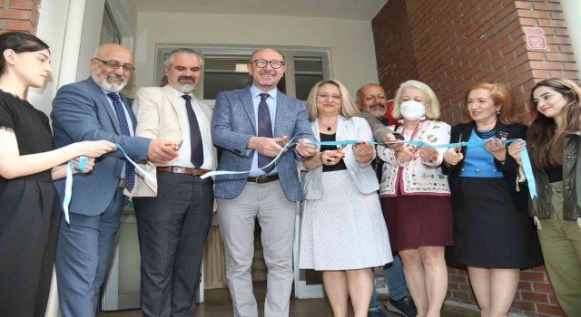 Anadolu Üniversitesi PDR Merkezi Rektör Erdalın katılımıyla açıldı