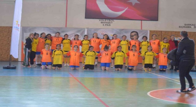 Analigde çeyrek finalistler belli oldu