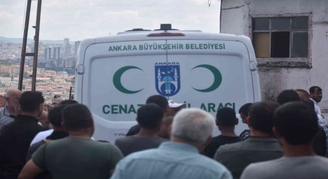 Ankarada 2,5 yaşındaki çocuk, babası tarafından dövülerek öldürüldüğü iddiasıyla gözaltına alındı