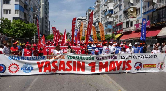 Antalyada 1 Mayıs coşkuyla kutlandı