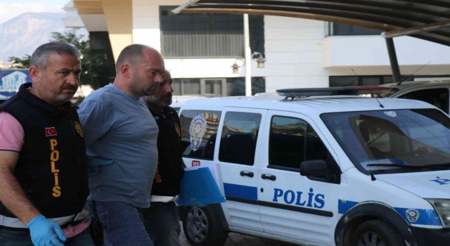 Antalyada iki çocuğunu katleden Ukraynalı baba adliyeye sevk edildi