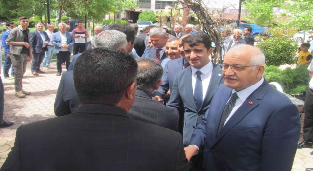 Arabanda bayram coşkusu